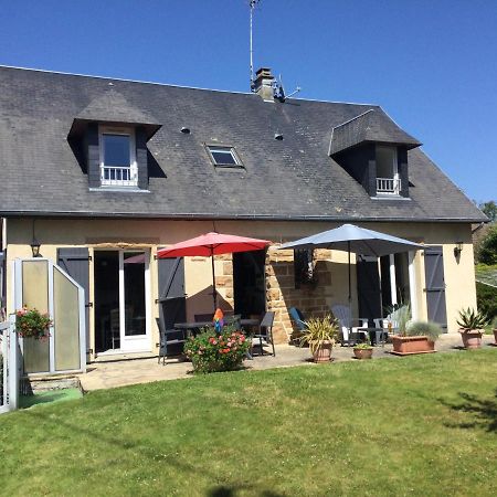 Coup De Coeur Assure ! Calm Comme A La Maison ! Maison Spacieuse Avec Grande Terrasse Pour 2 A 5 Personnes Proximite Granville Et Mer Avec Wifi Et Parking Gratuits 外观 照片