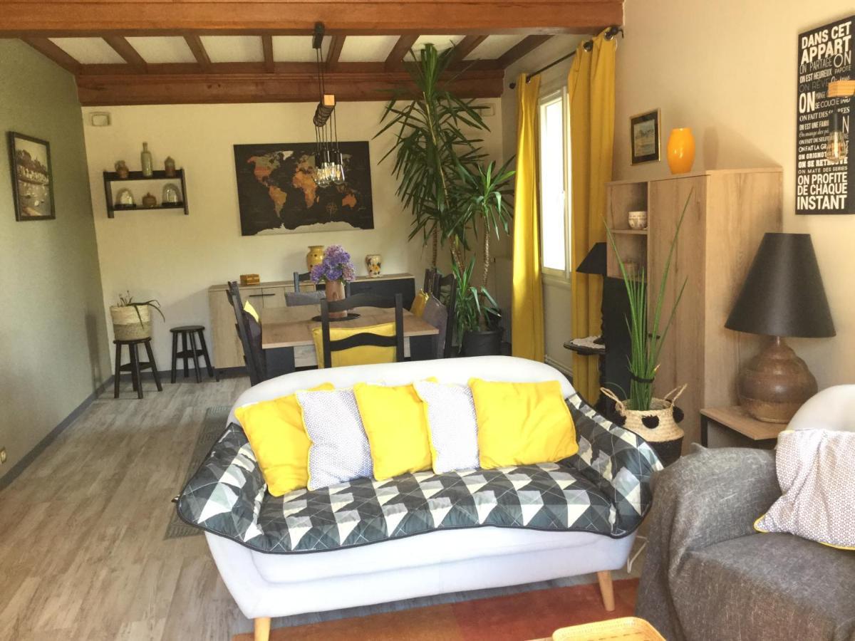 Coup De Coeur Assure ! Calm Comme A La Maison ! Maison Spacieuse Avec Grande Terrasse Pour 2 A 5 Personnes Proximite Granville Et Mer Avec Wifi Et Parking Gratuits 外观 照片