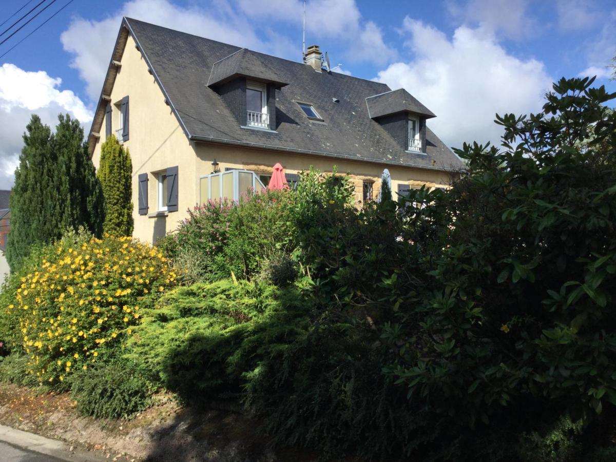 Coup De Coeur Assure ! Calm Comme A La Maison ! Maison Spacieuse Avec Grande Terrasse Pour 2 A 5 Personnes Proximite Granville Et Mer Avec Wifi Et Parking Gratuits 外观 照片