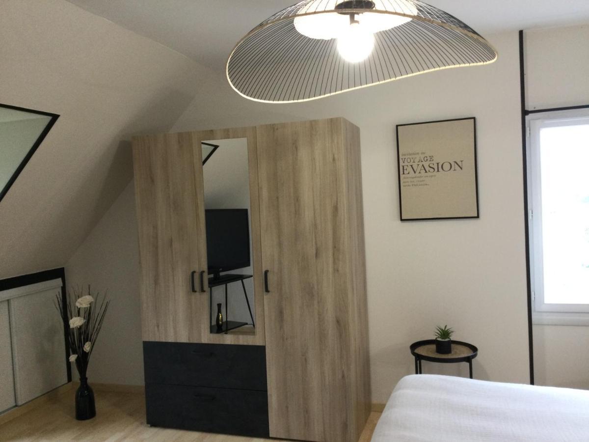 Coup De Coeur Assure ! Calm Comme A La Maison ! Maison Spacieuse Avec Grande Terrasse Pour 2 A 5 Personnes Proximite Granville Et Mer Avec Wifi Et Parking Gratuits 外观 照片