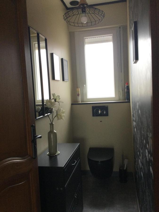 Coup De Coeur Assure ! Calm Comme A La Maison ! Maison Spacieuse Avec Grande Terrasse Pour 2 A 5 Personnes Proximite Granville Et Mer Avec Wifi Et Parking Gratuits 外观 照片